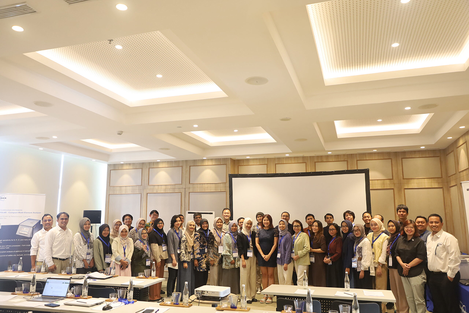 Ascentia seminar group photo